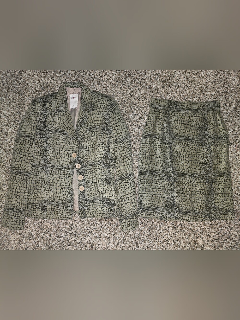 Vertigo Paris Olive Croc-Print Blazer